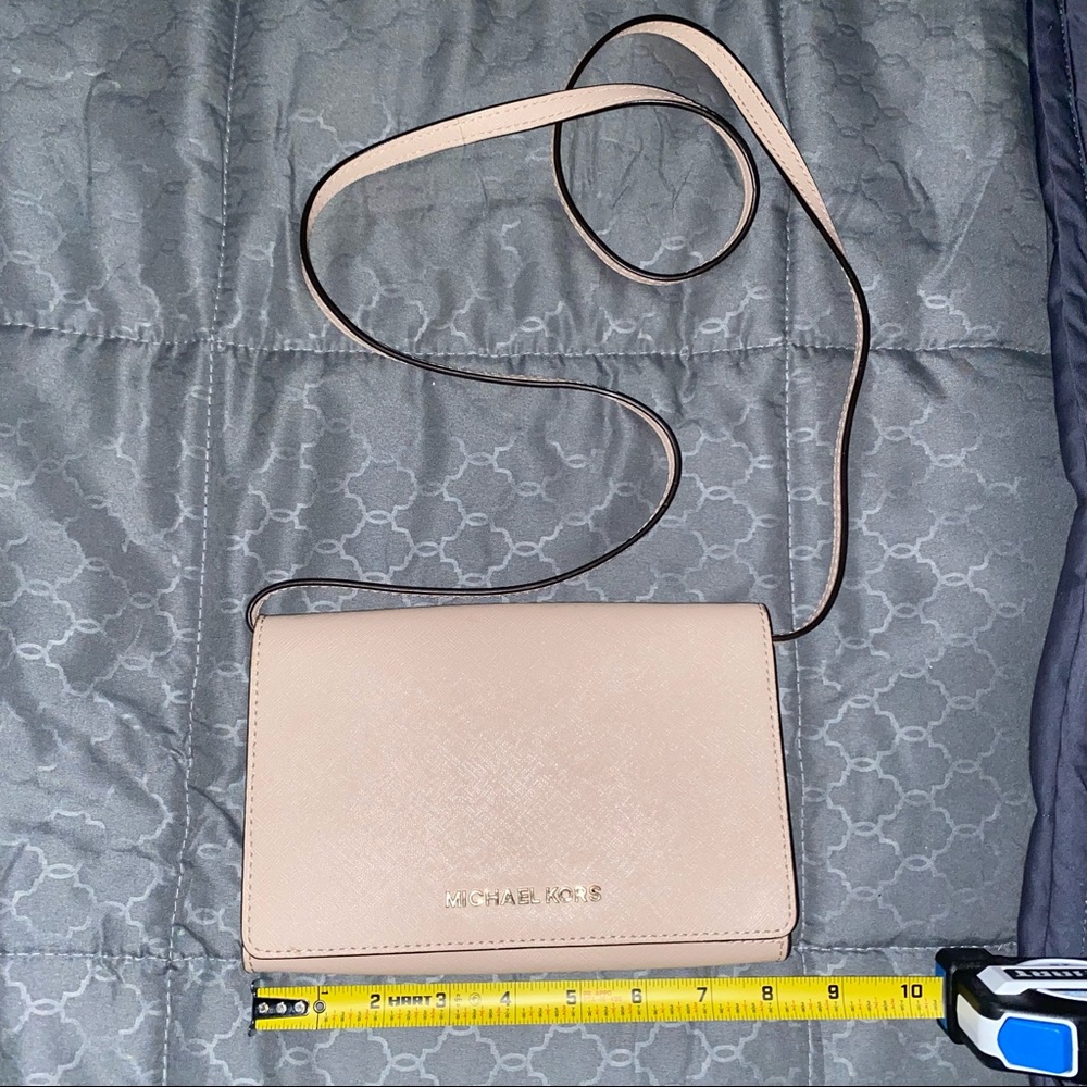 MICHAEL KORS Blush Pink Crossbody Bag LIKE NEW!